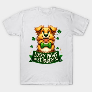 Lucky paws on st paddy’s T-Shirt